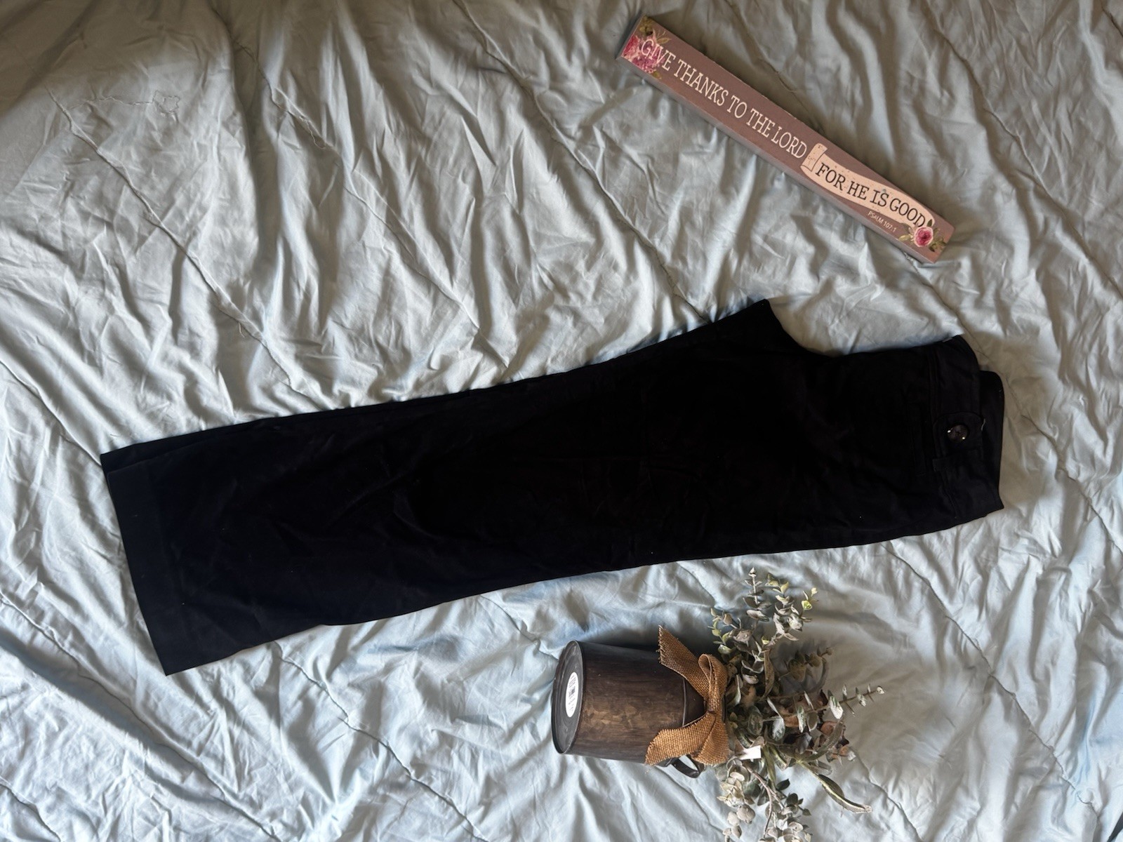 Ann Taylor Women's Pants Black Solid Pattern Regu… - image 5