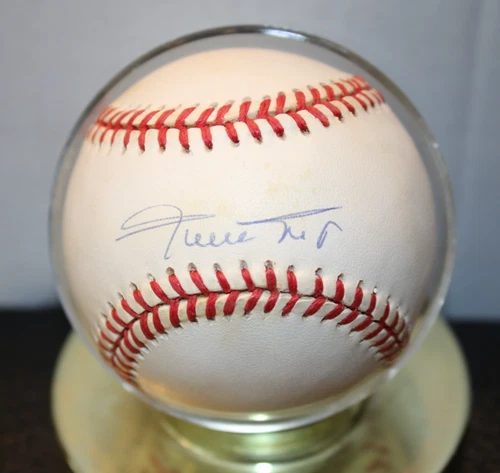 Willie Mays Autographed Signed National League Baseball NO COA WOW!!