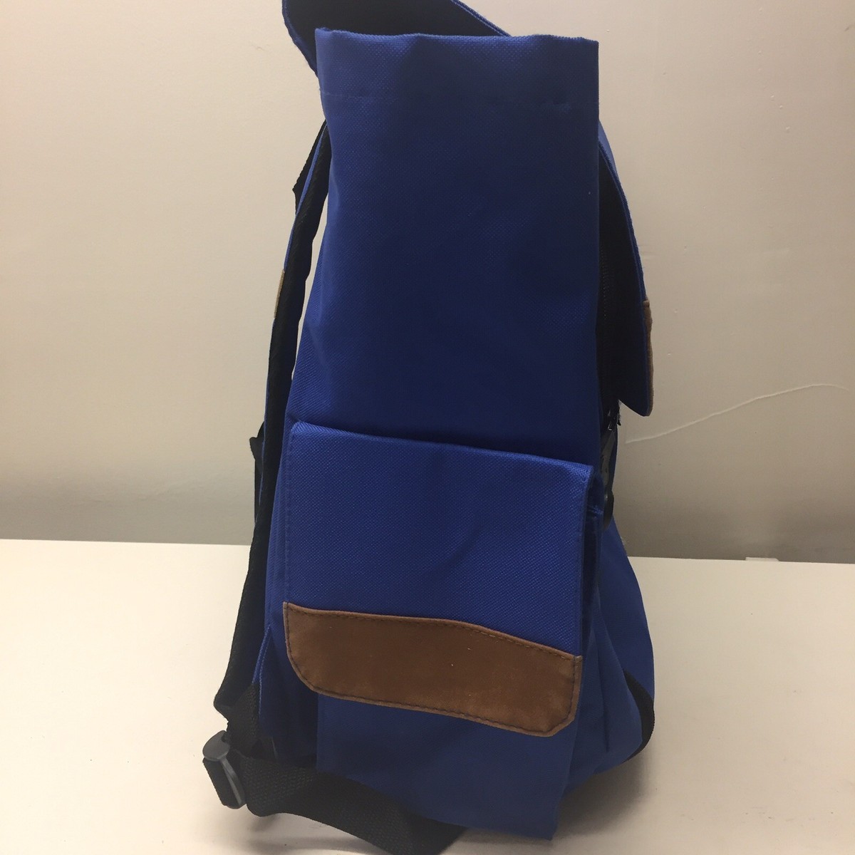 Official Walt Disney World Backpack Mickey Mouse 1971 Blue  display picture 2