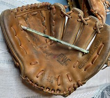 All Pro Pee Wee P-103 Baseball Glove Mitt RHT Youth VTG Righty Leather