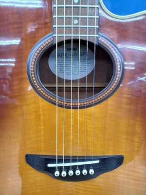 Yamaha APX-4A-SPL Acoustic Electric Guitar Cutaway with EQ & Soft
