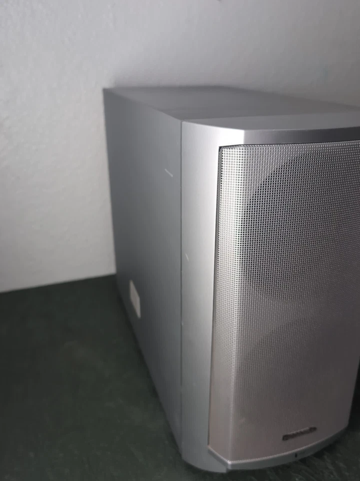 Panasonic SB-WA730 subwoofer attivo per teatro NO FILI - Immagine 2 di 4