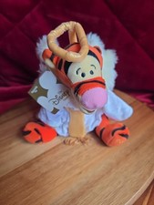 Disney Store Angel Tigger Plush 2000 Winnie the Pooh Stuffed Animal w/ Tags VTG
