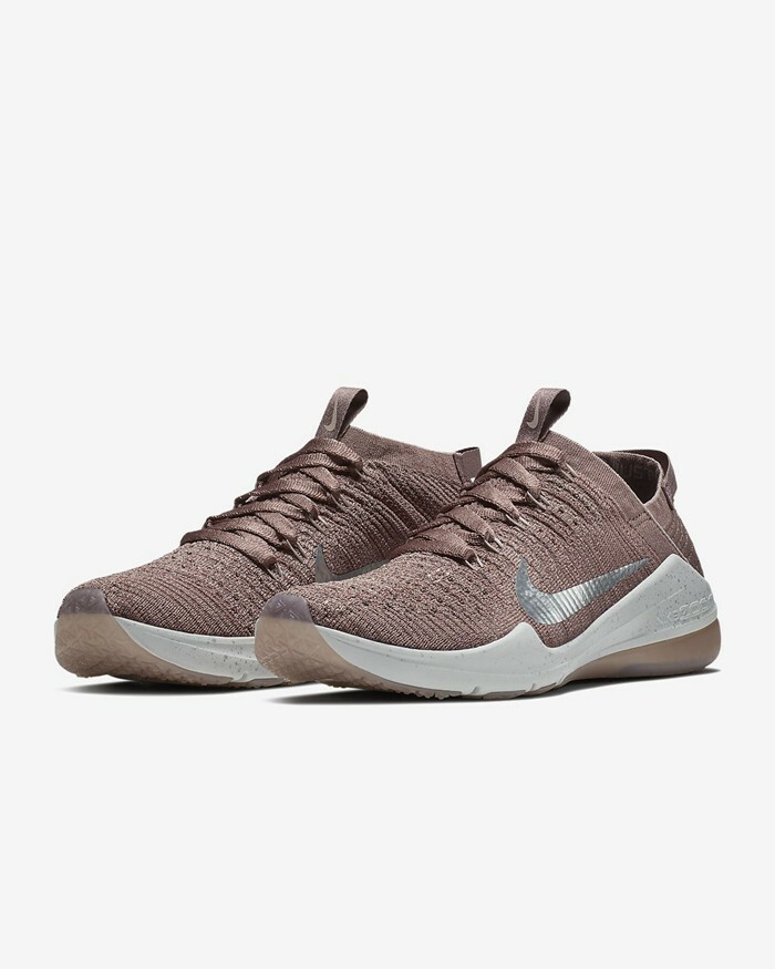 WOMENS NIKE AIR ZOOM FEARLESS FLYKNIT 2 - UK 4/US 6.5/EUR 37.5 - SMOKEY MAUVE | eBay
