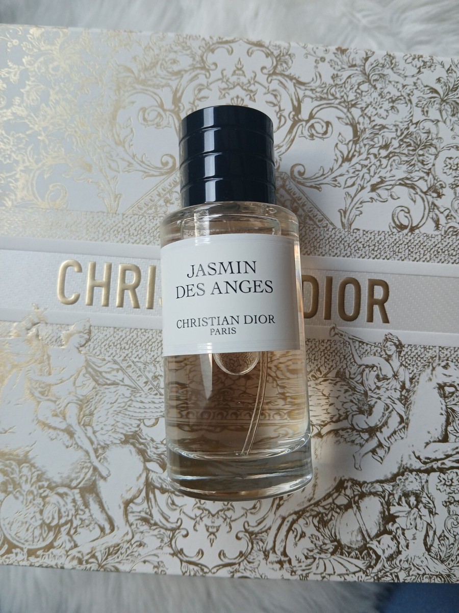 CHRISTIAN DIOR JASMIN DES ANGES 1.3floz 40ml Eau de Parfum CHRISTIAN DIOR JASMIN DES ANGES 1.3floz 40ml Eau de Parfum