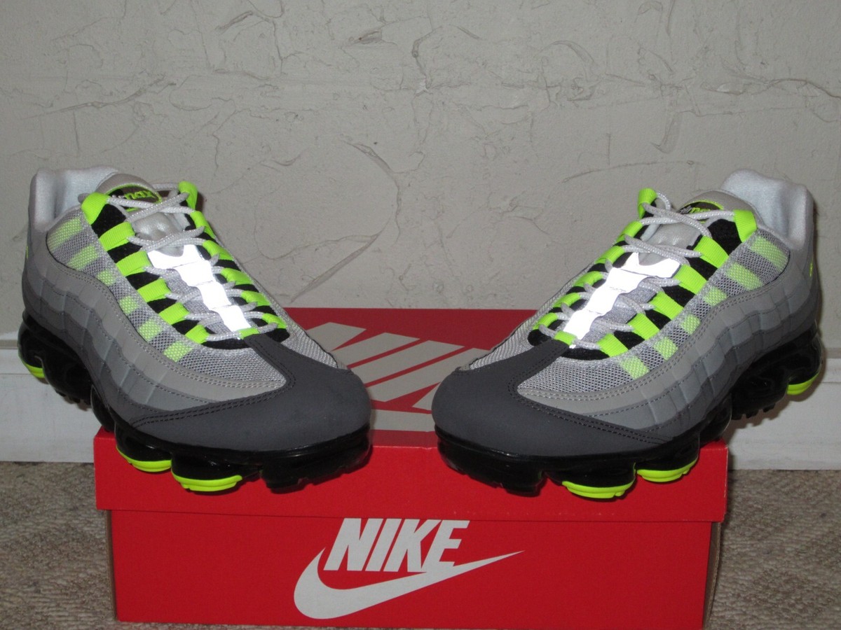 Nike Air Vapormax 95 Neon Black Volt Medium Ash Men's Size