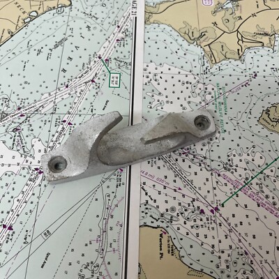 5'' Marinium Aluminum Starboard Bow Chock