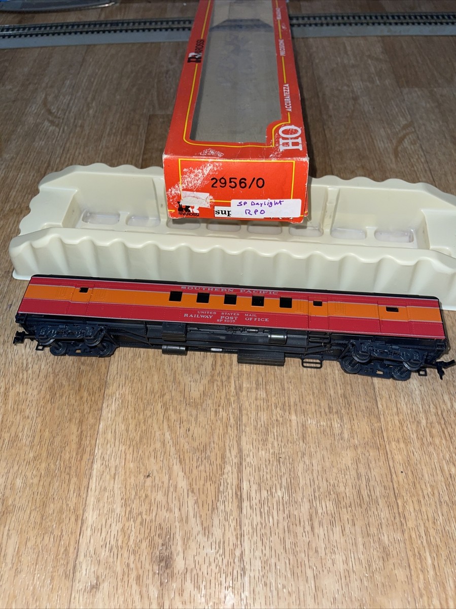 VINTAGE RIVAROSSI SOUTHERN PACIFIC SP 5037 Passenger Car MADE IN