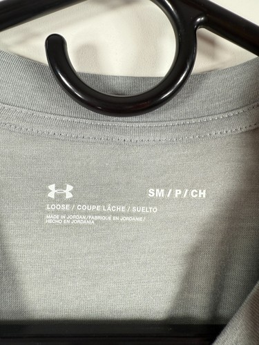 BNWT Under Armour Womens Loose Fit Hi-Low Hem Short Sleeve T Shirt Gray Sz Small - Picture 7 of 13