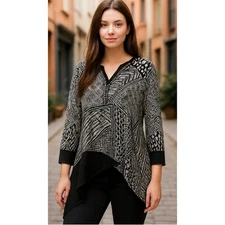 Chico's Asymmetrical Black White Geometric Print Long Sleeve Blouse Top