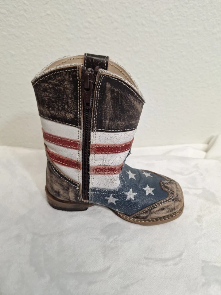 Ковбойские сапоги Roper с американским флагом на молнии с квадратным носком для мальчиков ясельного возраста 7 - Изображение 4 из 4