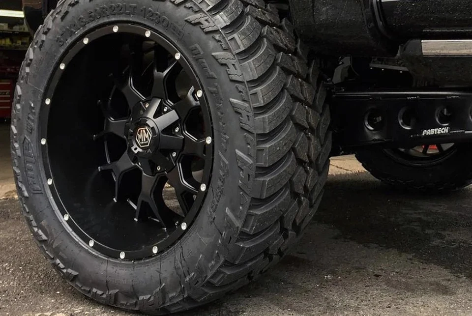 Mayhem 8015 WARRIOR Wheel 17x7.5 (40, 5x114.3, 72.62) Black Single Rim Foto 3 de 4