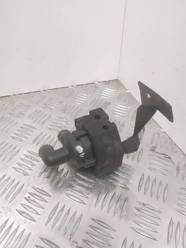 BMW 5 F10 F11 2011 Zusatzwasserpumpe 1766971 Diesel 180kW 9239313