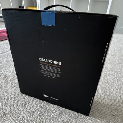 Native Instruments MASCHINE MK3 Sampler & Sequencer 16 Pad Built
