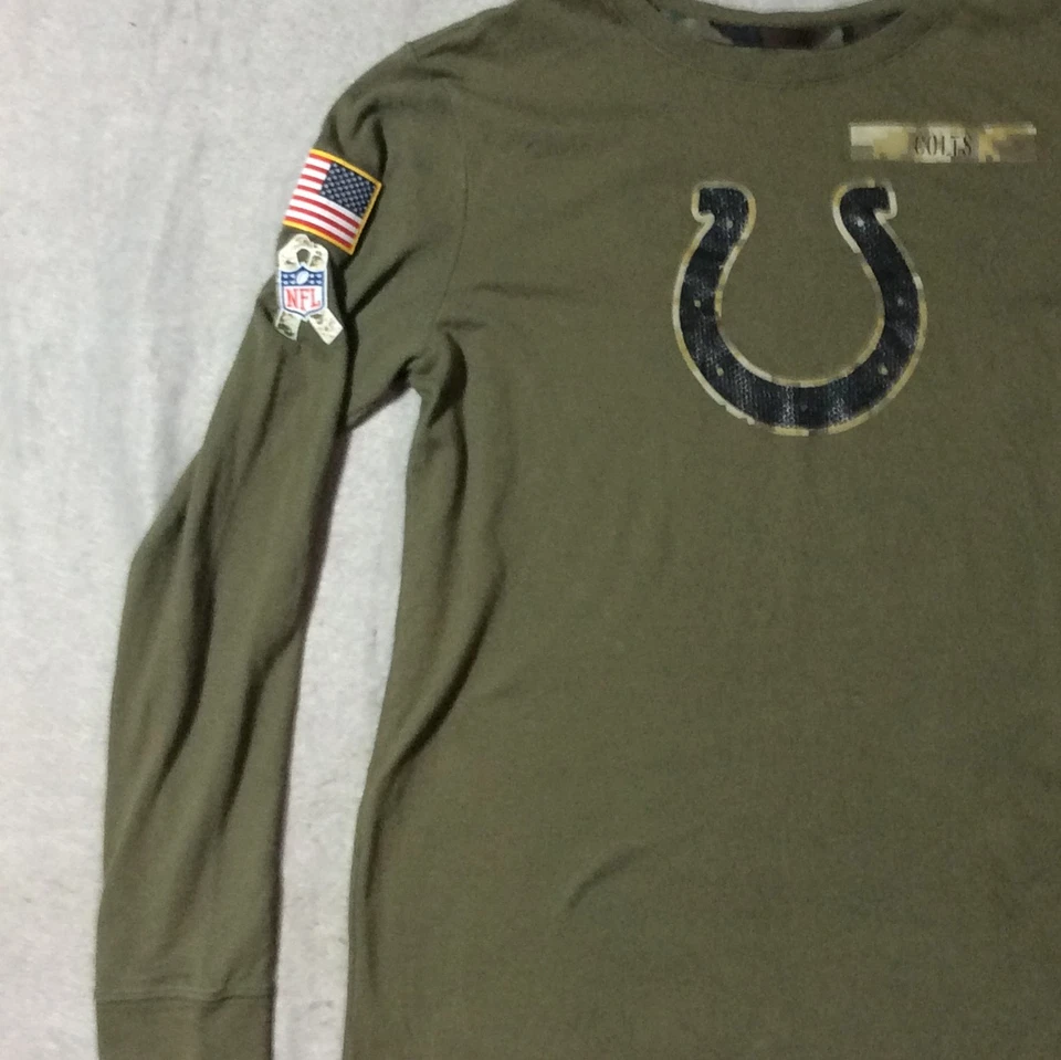 Camiseta Nike Indianapolis Colts Salute To Service Juvenil 13-15 XL Verde Dri-Fit  Foto 2 de 4