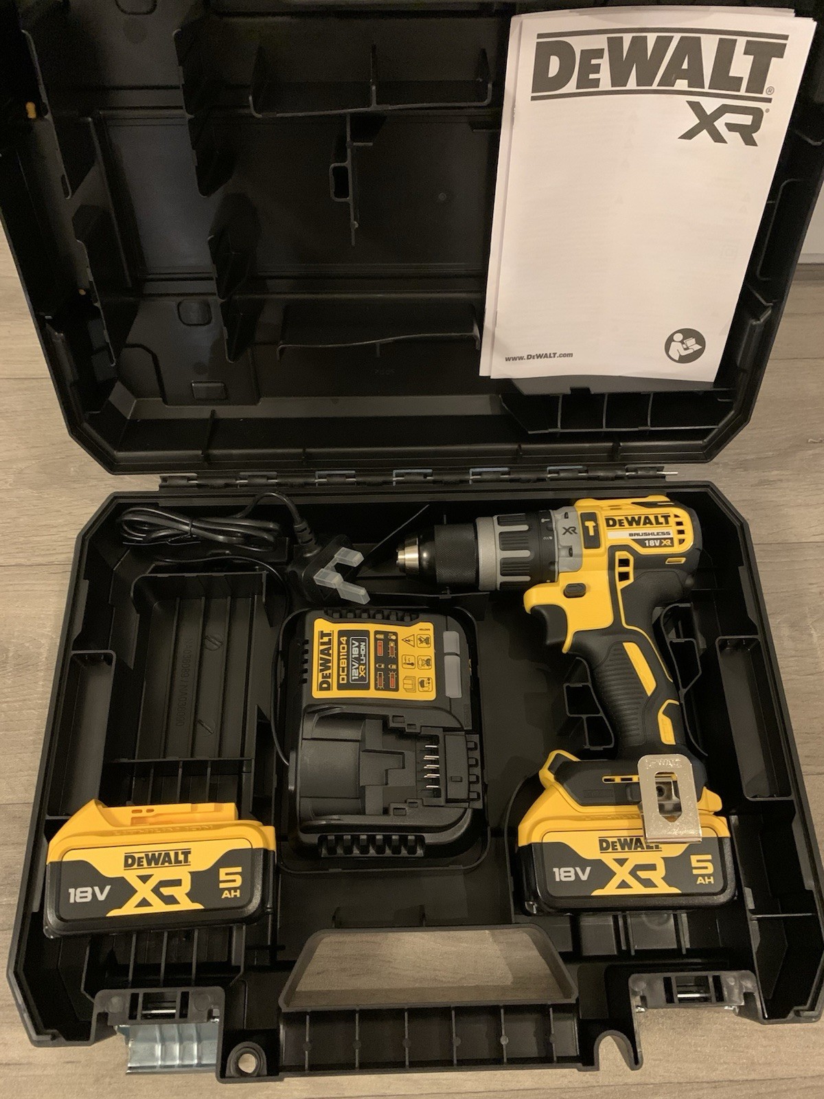 Dewalt DCD796P2-GB 18V Combi Drill Kit with 2x5.0Ah Li-ion XR Battery Charger
