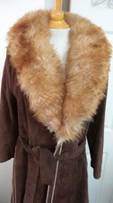 VTG BOHO SUEDE LONG Coat Faux Fur LINED  BIG Collar Sz 15 Belted Pockets BROWN