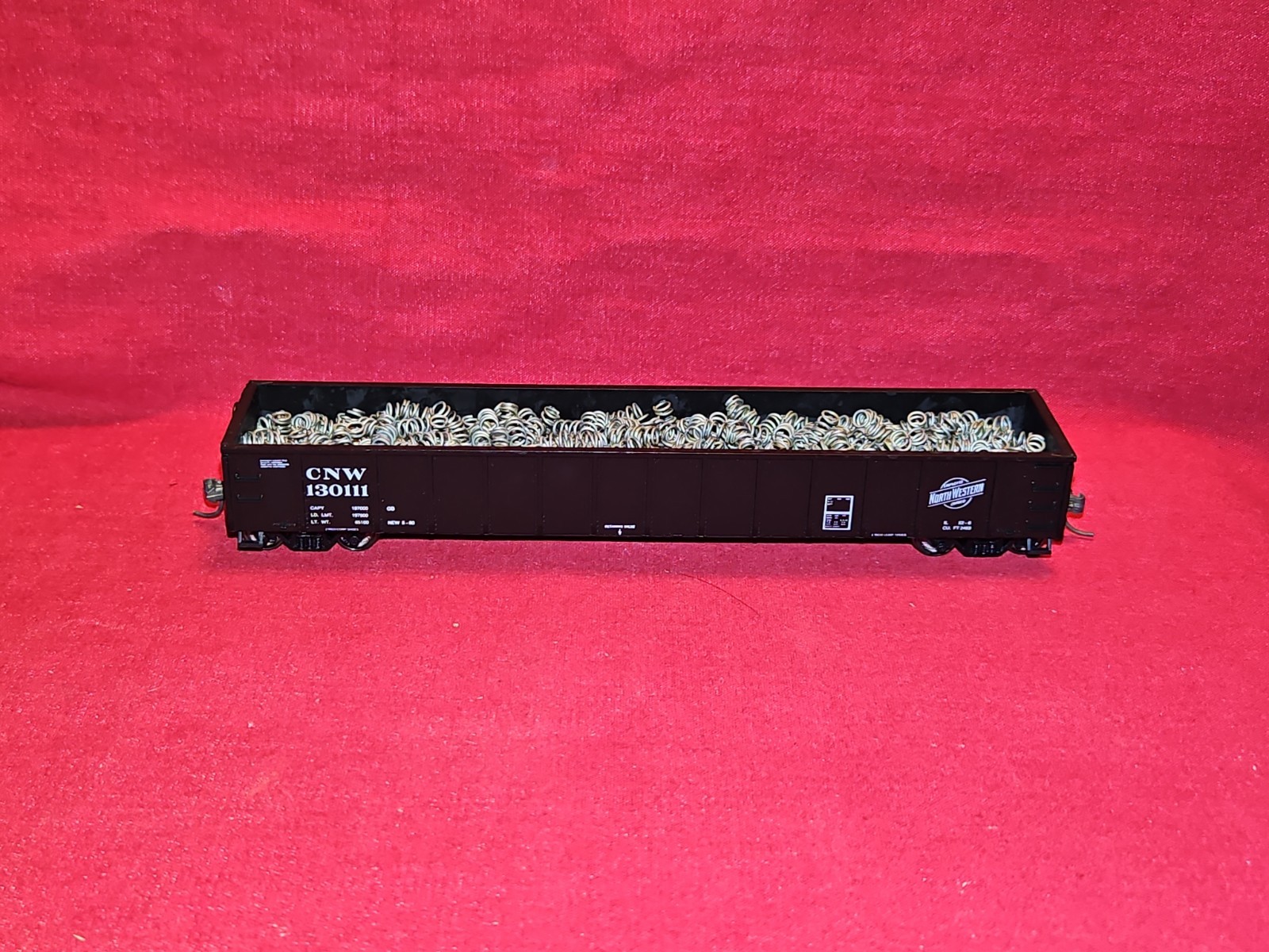 MDC HO Chicago Northwestern CNW Gondola Car W/Cargo # 130111