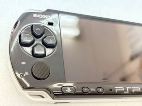 TESTED SONY PSP 3000 BLACK Console + Charger + battery + 3 game  Region free 4GB