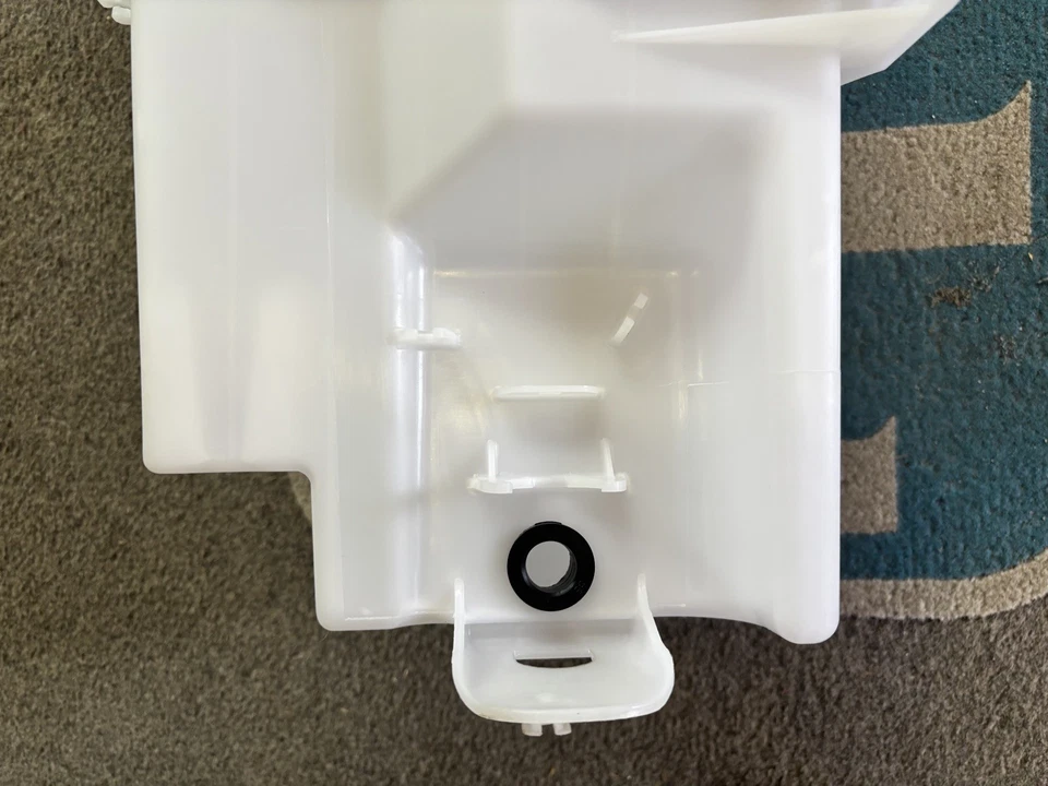 Tanque de depósito de lavadora de parabrisas genuino para Hyundai Tucson 98620D3100 2016-21 Foto 4 de 4