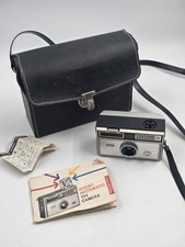 Vintage Kodak Instamatic 104 Camera With Manual And Carrying Case Pre-owned