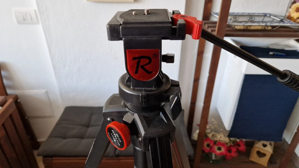 Treppiede Reporter Nero 2500 G. - Nero/Rosso - Immagine 2 di 3