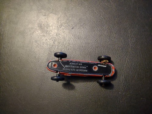 VINTAGE MASERATI LESNEY #52 RACE CAR DIE CAST CAR - Picture 7 of 8