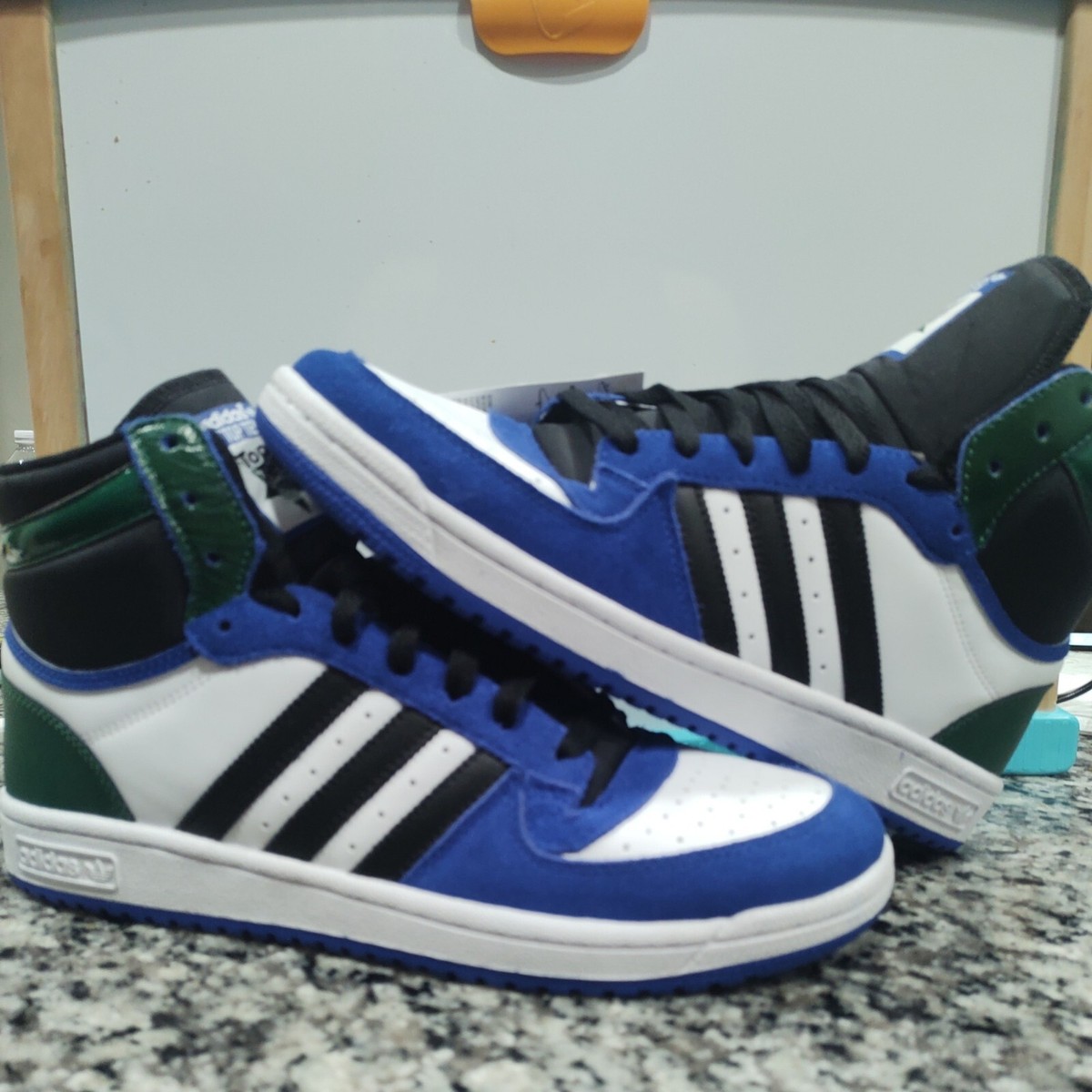 Adidas Top Ten RB  display picture 1