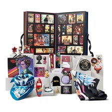 YuMe Netflix Gift Box - 2025 Advent Calendar with 24 Collectibles - New / Sealed