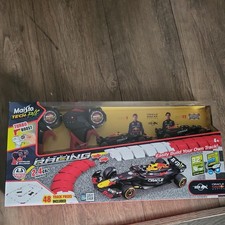 Formula Racing Tech R/C Red Bull Racing R/C Playset [2 veicoli radiocomandati e 48 pezzi]