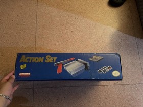 Nintendo NES Action Set Home Console - White/Gray Complete In Box