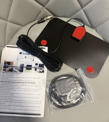 Flat Razor-Thin Multi-Directional HDTV Antenna Amplifier USB Cable