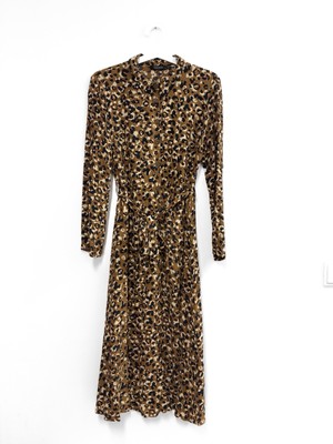 TRENDYOL Midikleid mit Leoprint   Kleid Gr. 38   Langarm   Animalprint   Leopard