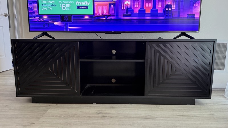 tv stand for 65 inch tv/ Local Pickup DTLA 90012