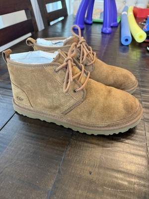 UGG Australia 3236 Neumel Boots for Men, Size 10 - Chestnut Nice Condition
