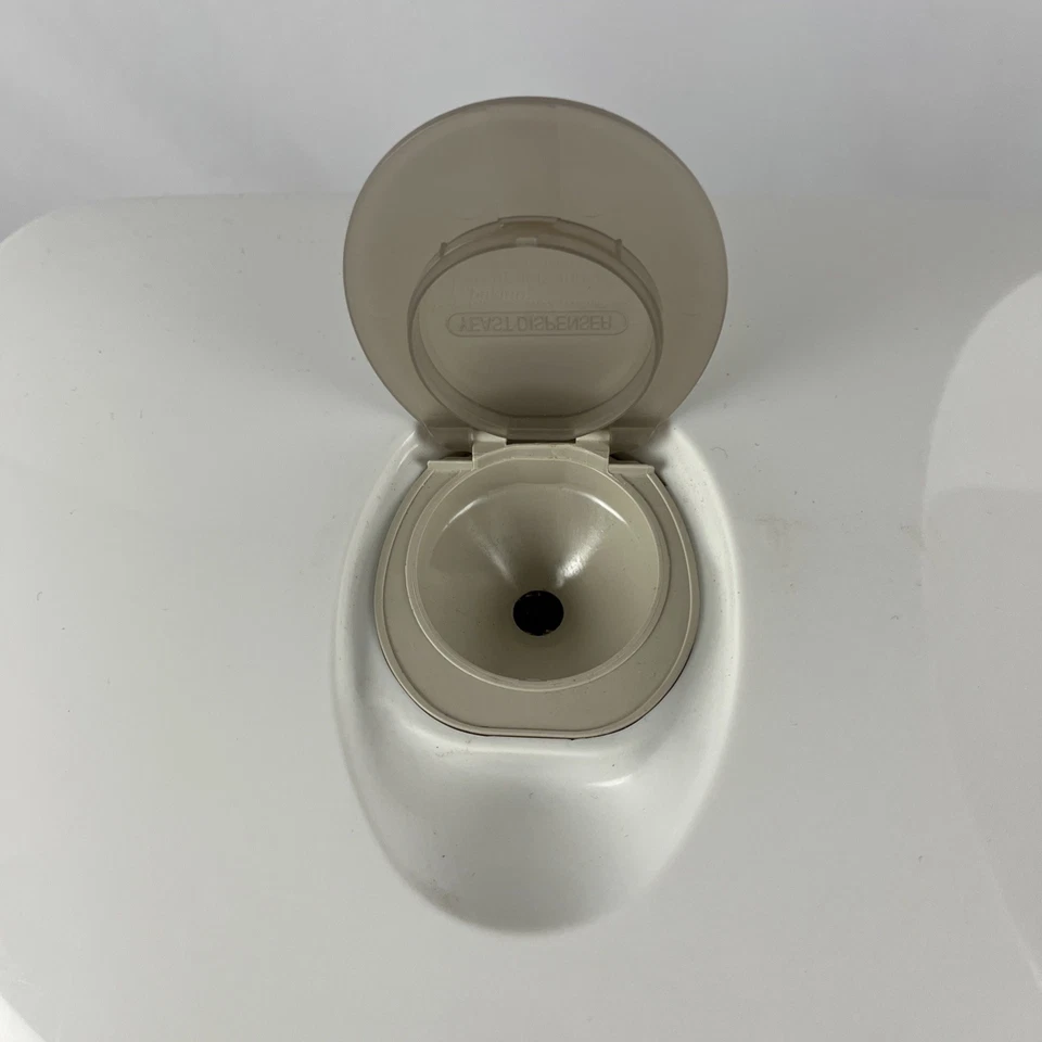 Panasonic Automatic Bread Maker Machine SD-YD250 w Yeast Dispenser Tested Works - Image 3 of 4