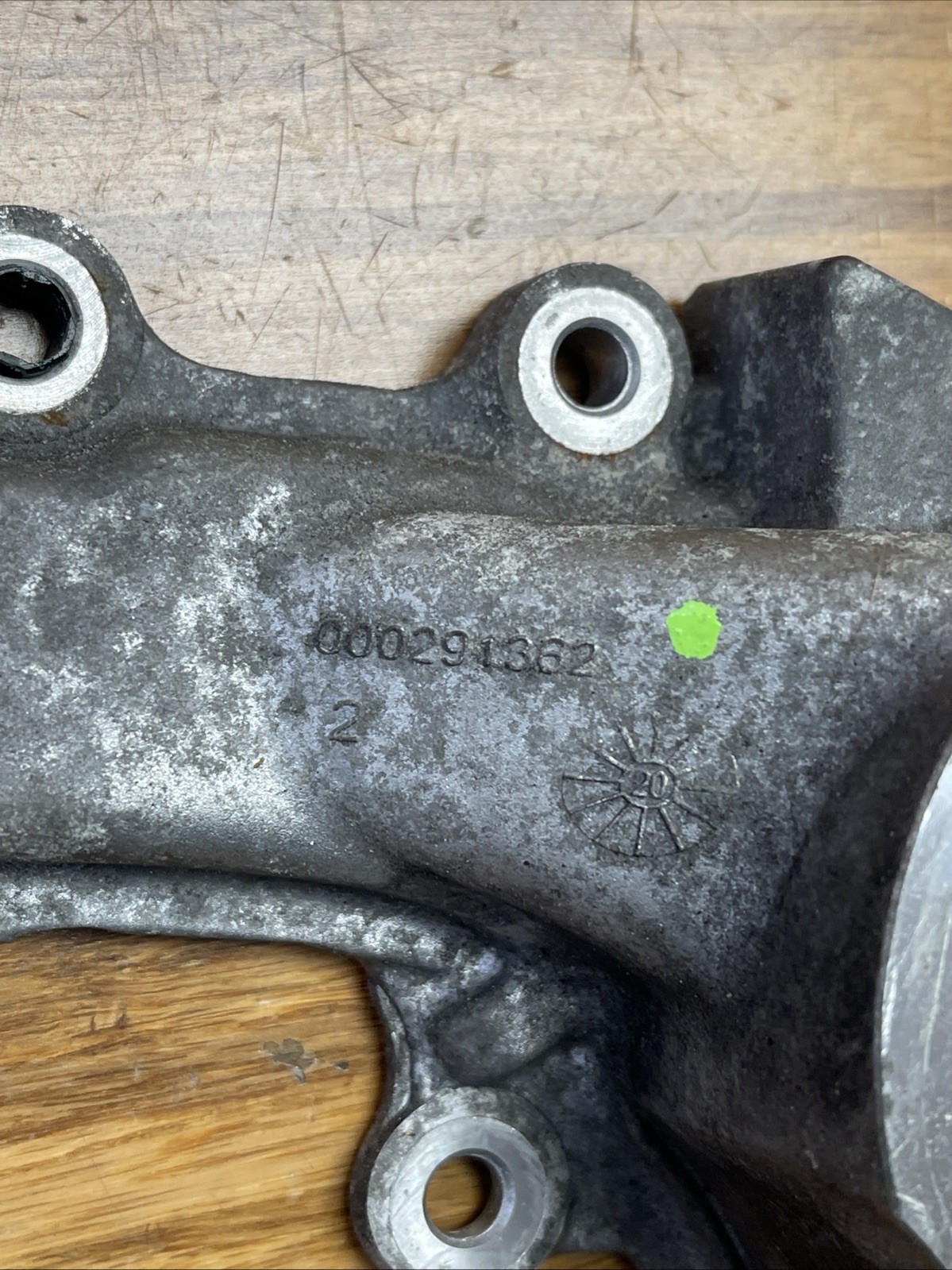 2014-2022 Maserati Levante M161 3.0L V6 Thermostat Housing Outlet 291362 OEM