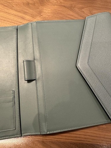 Smythson notebook cover A5 size No noticeable scratches or stains Beautiful - Picture 9 of 11
