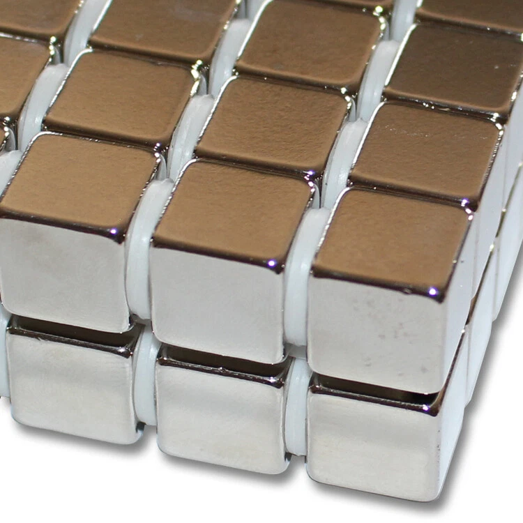 MAGNETHANDEL ® 2 EXTREM STARKE NEODYM POWER MAGNETE 15x15x15 mm NdFeB N45 14,5 KG GLASPINNWAND