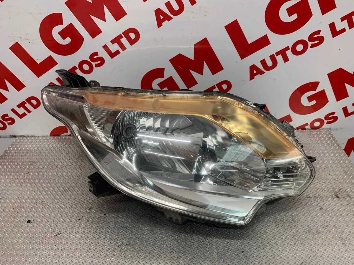 New Aftermarket Driver Side Rear Tail Lamp Assembly 4806449AD