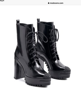cassandra lace up boots