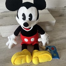 Disney Scentsy Buddy Mickey Mouse Plush Kids Scent Holder With Scent Pack