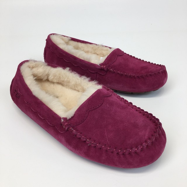ugg scallop