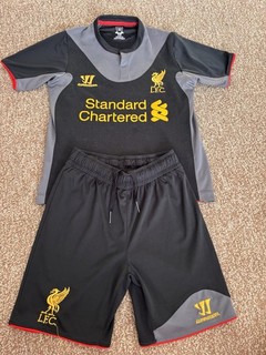 7 8 YRS OFFICIAL LFC 3RD ( Warrior ) FULL KIT EXCELLENT CONDITION