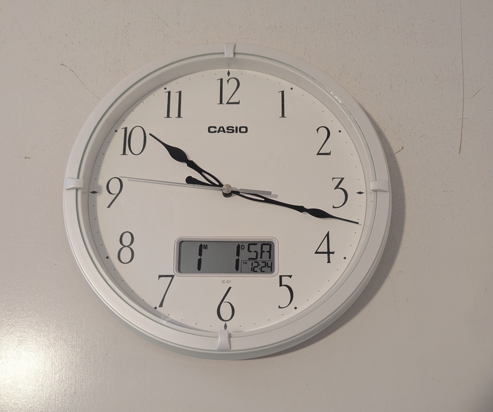 Casio IC-01 Analogue & Digital Wall Clock&nbsp;&nbsp;