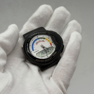 Casio TRI-20W (793) Tri-Sport Gauge, for parts or repair