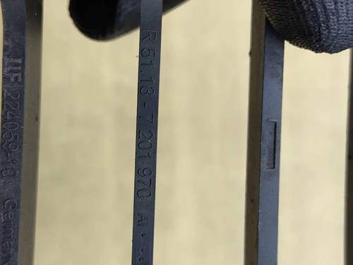 BMW 3 E90 Kühlergitter 7201970 2.00 Diesel 2011 33133904