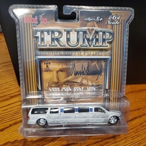 Ford Excursion 1:24 for sale | eBay