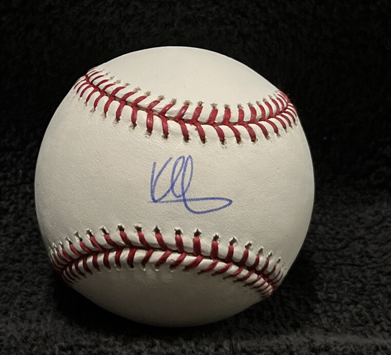 Kenny Lofton Autographed Memorabilia