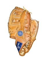 Spalding 11  Jim Rice Autographed Performance Series 42-539 Baseball RHT Glove